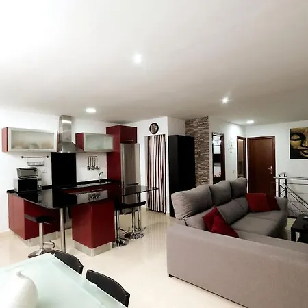 Moderno Apartamento En 9 Min Andando De La Playa Victoria Con Garaje Apartment *